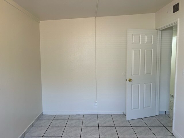1301 Denarius Cir, Las Vegas, NV 89101 - photo 5