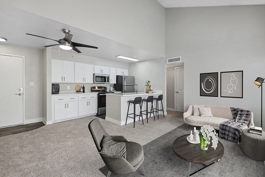 Crystal Creek, Phoenix, AZ 85022 - photo 1