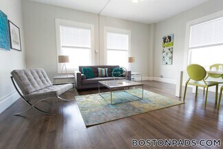 50 Franklin St Unit 317, Worcester, MA 01608