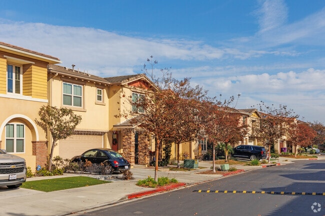 Alamitos Ridge features 2 story homes close together with small yards.