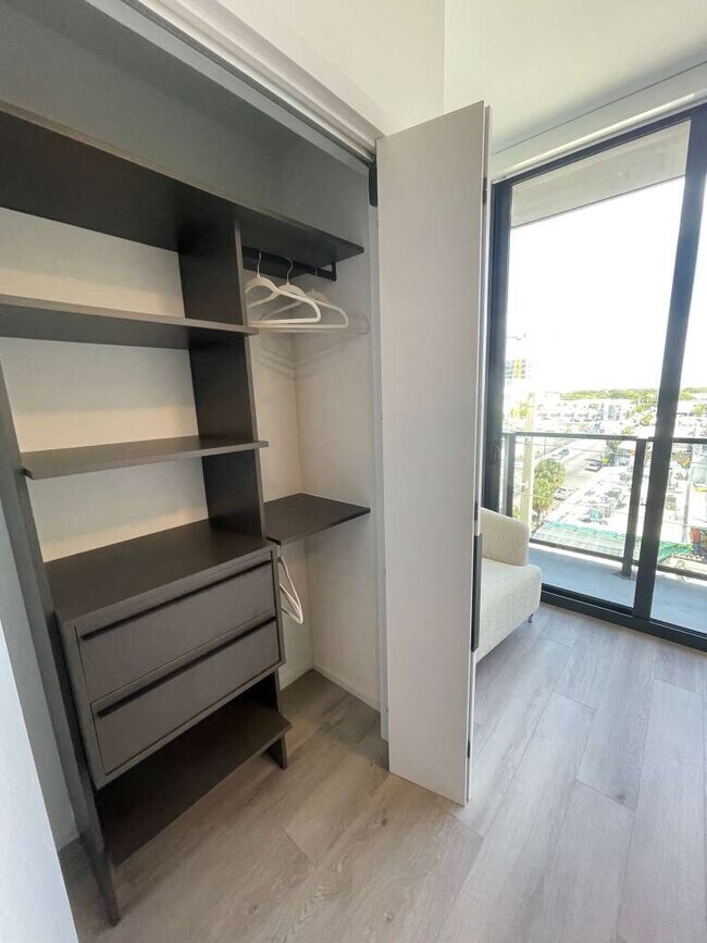 160 NW 32nd St unit S3, Miami, FL 33127 - photo 5