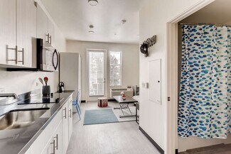 4252 Crenshaw Blvd, Los Angeles, CA 90008