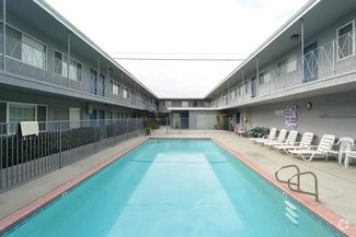 15209 Prairie Ave, Lawndale, CA 90260