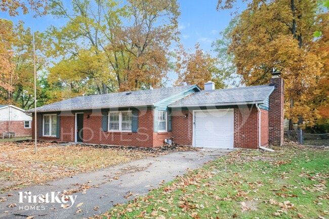 7036 Tina Dr, Indianapolis, IN 46214 - photo 2