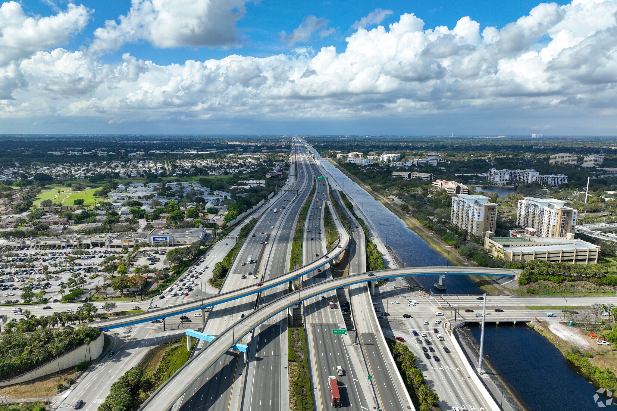 595-State Highway runs right by Arrowhead neighborhood that gives easy access for trasportation.
