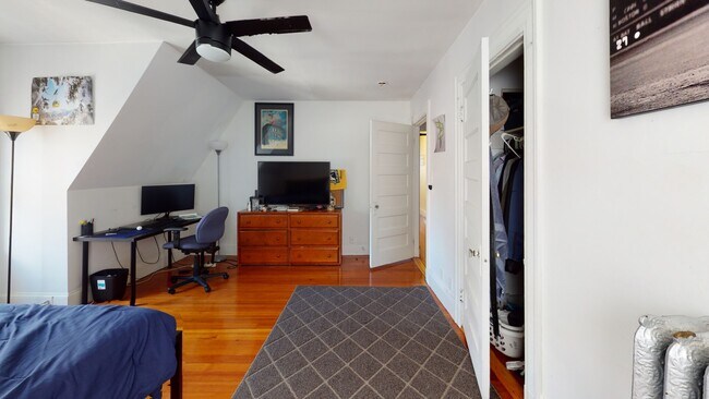 96 Columbia St unit 2, Brookline, MA 02446 - photo 6