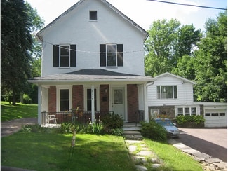 214 Melrose Ave, Clarks Summit, PA 18411