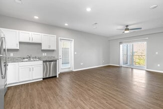 1601 E Main St, New Albany, IN 47150