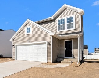 8377 Majestic Blvd, Dewitt, MI 48820