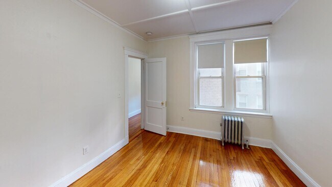 1160 Boylston St unit 26, Boston College, MA 02467 - photo 5