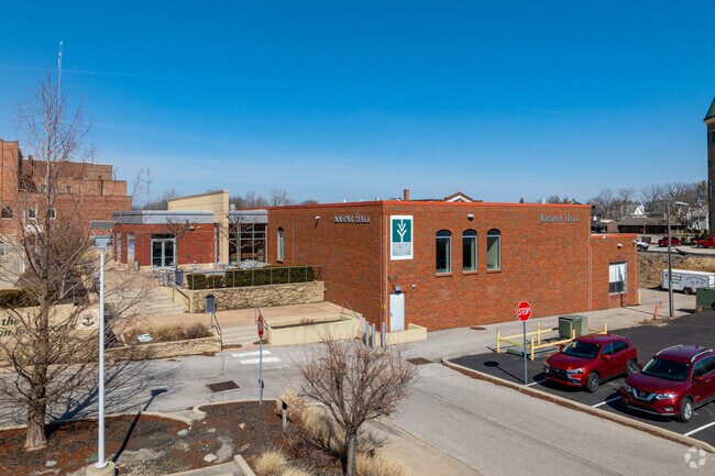 There’s an Ivy Tech Community College campus in Frankfort, which is a public community college system in Indiana.