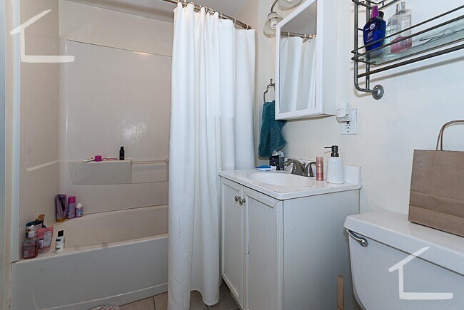 316 Saint Paul St unit 5, Brookline, MA 02446 - photo 5