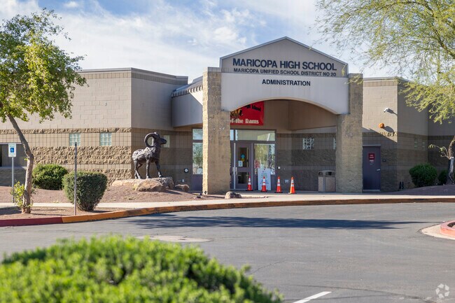 Maricopa High School’s first freshman class hosted 35 students.
