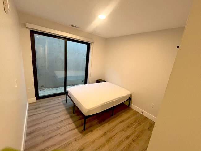 225 Vine St NW unit ID1355766P, Washington, DC 20012 - photo 4