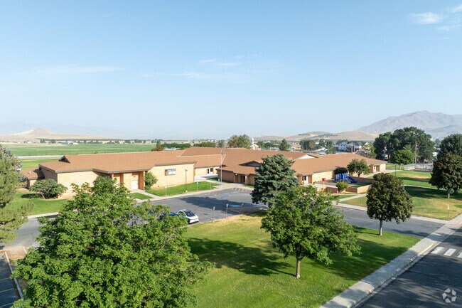 Santaquin Elementary School is located in the Santaquin neighborhood.