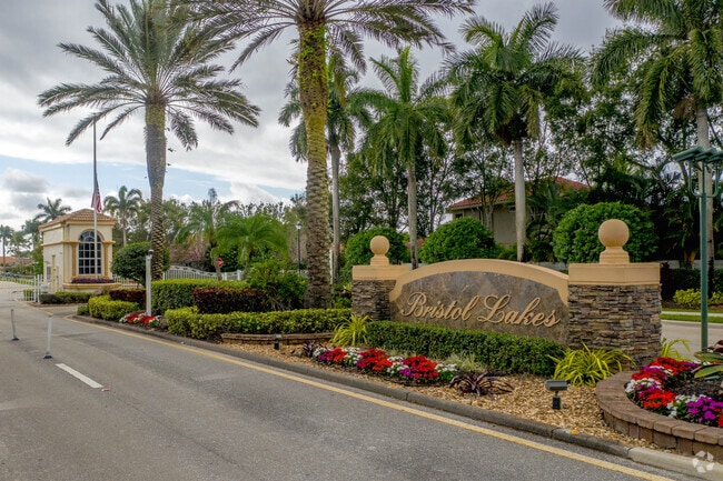 There are multiple communities within Aberdeen including Bristol Lakes.