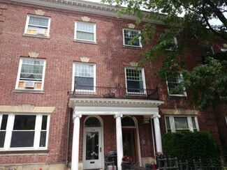 1726 Beacon St, Brookline, MA 02445