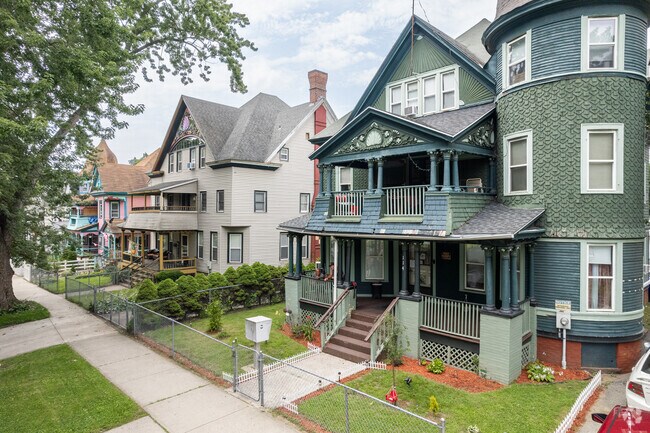 Queen Anne and Victorian homes are dotted throughout memorial Square.