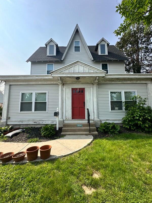 219 W Chester Pike, Ridley Park, PA 19078