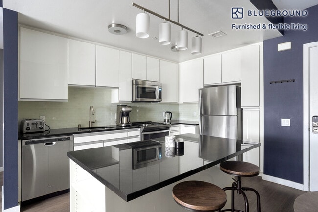 690 Long Bridge St unit FL3-ID25, San Francisco, CA 94158 - photo 7