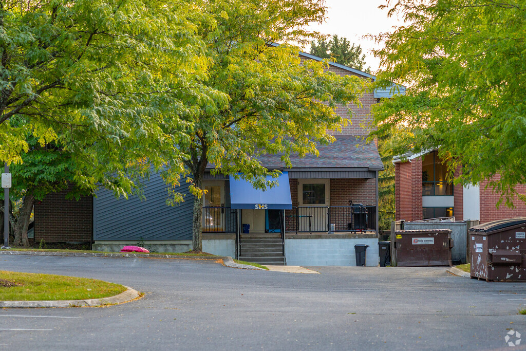 Soaring Heights School teaches grades 4-12.