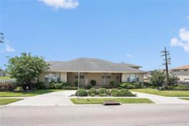 996 Allen Toussaint Blvd.