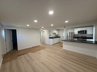 418 Oak St Unit 418, Marion, OH 43302