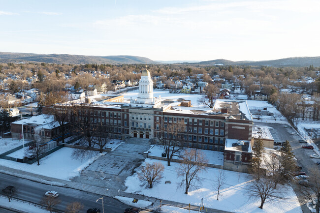 Pittsfield High School has an overall B on Niche.