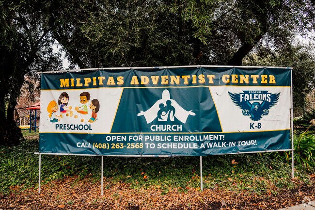 An Advertising poster of Foothill Adventist Elementary School in Milpitas, California.