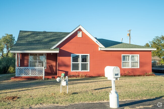 Older Craftsman style houses in the historic district of Spencer have a small town feel.