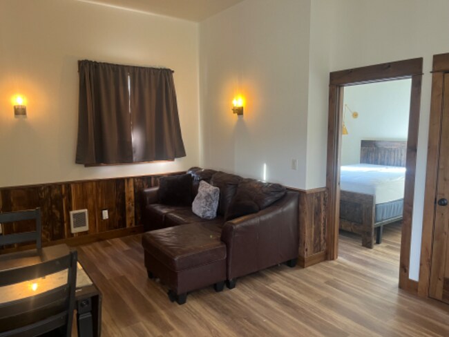 25 Caspari Way E unit MOOSE, Emigrant, MT 59027 - photo 7