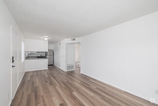 2218 W Court St, Los Angeles, CA 90026