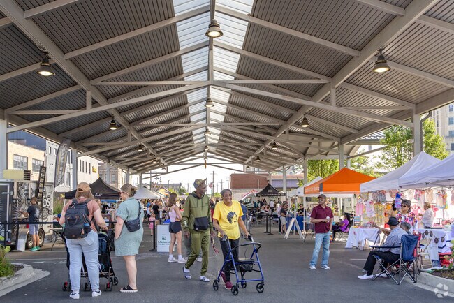 Rockford City Market is a weekly event well attended by locals next to Rock River.