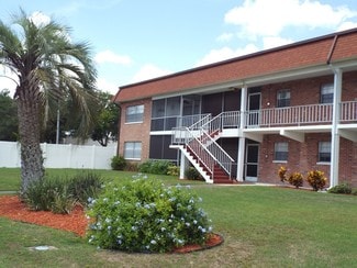 30 Liberty Way, Palm Harbor, FL 34684