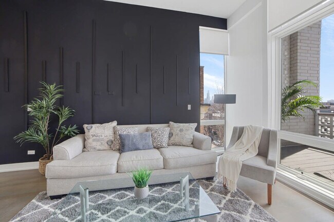 2048 W Chicago Ave unit ID1244903P, Chicago, IL 60622 - photo 5