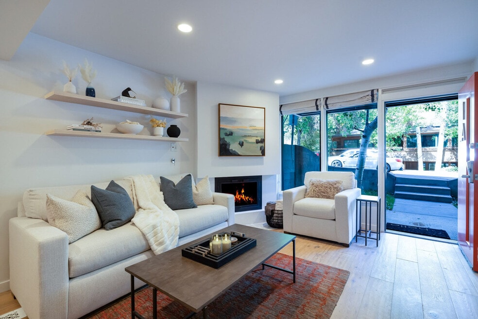 800 S Mill St unit ID1030154P, Aspen, CO 81611 - photo 1