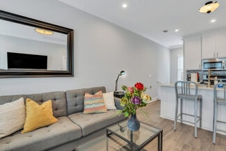 306 W Gaston St Unit ID1244802P, Savannah, GA 31401