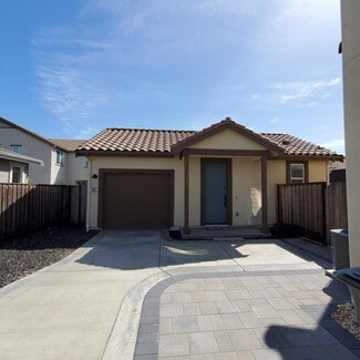 273 Copperleaf Ln, San Juan Bautista, CA 95045