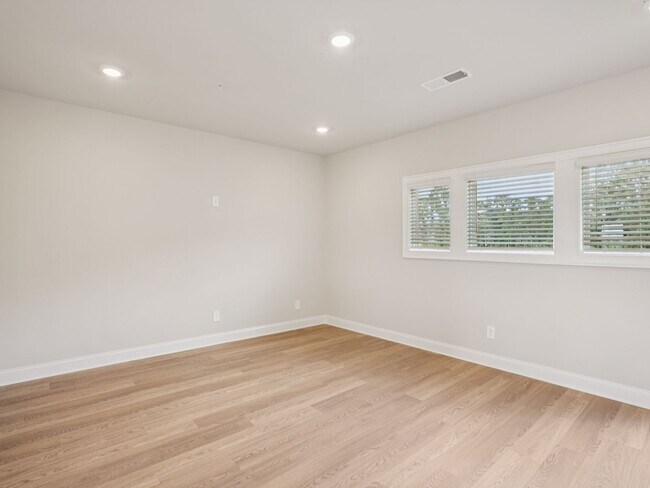 5970 Molo Ln, Cumming, GA 30041 - photo 5