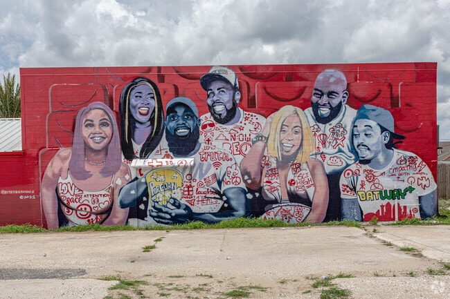 Murals in Arabi are located on St. Claude Avenue.