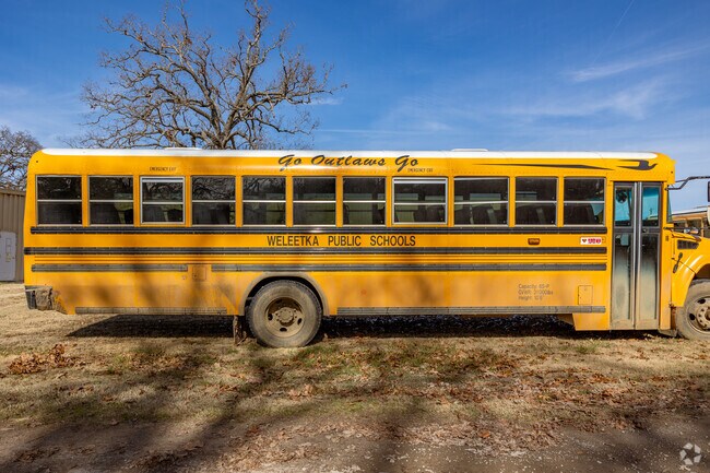 Kids are challenged to excel at Weleetka JR high school.