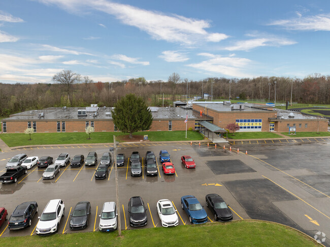 Clermont Northeastern Middle School provides a quality education for local students.