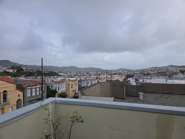 163 Rae Ave, San Francisco, CA 94112 - photo 2