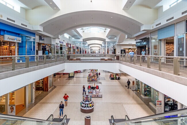 Ranch at Cypress Creek is close to Lakeline Mall.