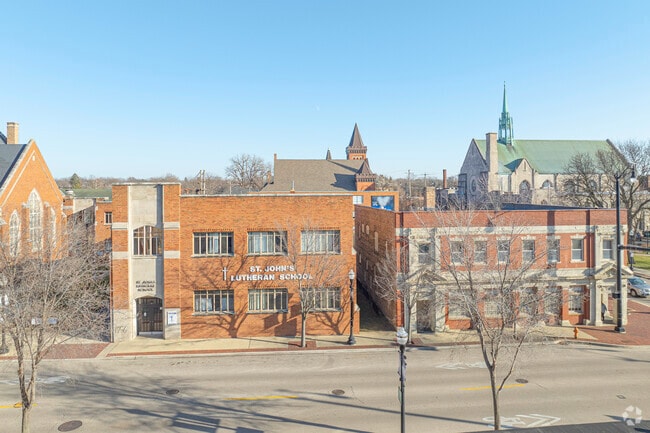 Your kids will enjoy learning in the safe setting at St Johns Lutheran School.