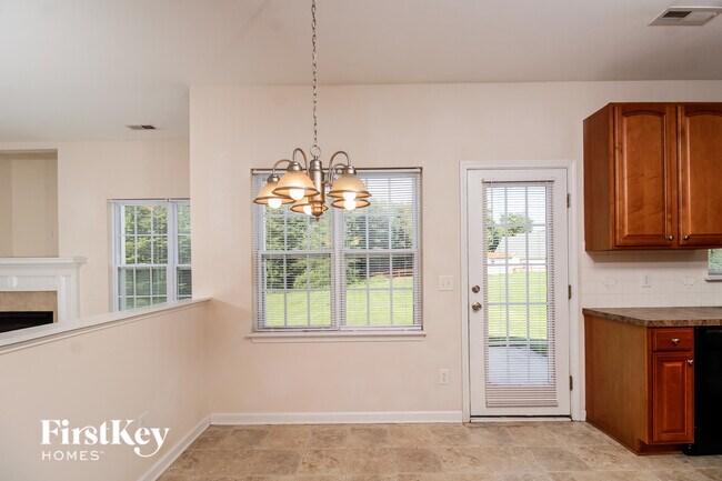 2309 Glen Cove Way, High Point, NC 27265 - photo 4