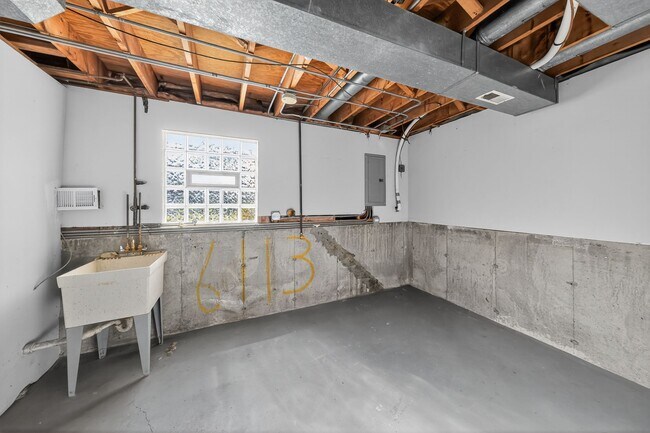 6113 Spring Ln, Matteson, IL 60443 - photo 4