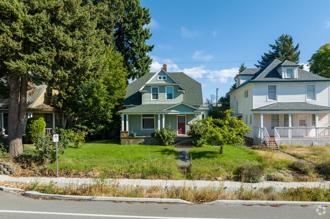 You will see a variety of homes in the Logan neighborhood.