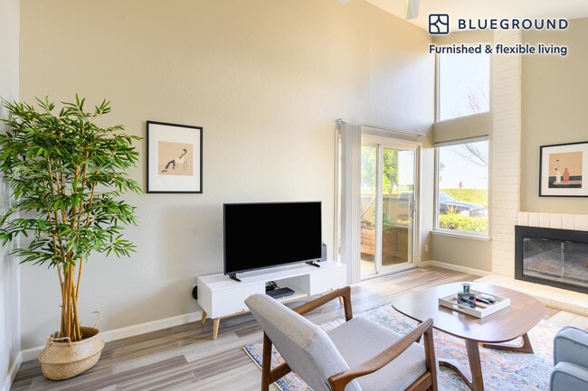 1551 Beach Park Blvd, Foster City, CA 94404 - photo 2