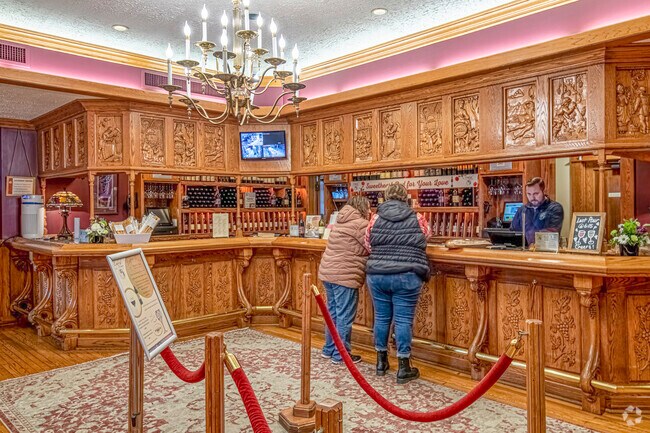 Lynnfred Winery tasting area is popular among locals calling Roselle their home.